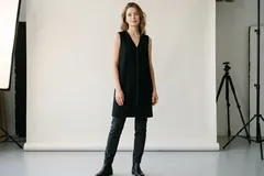 Платье-туника на модели