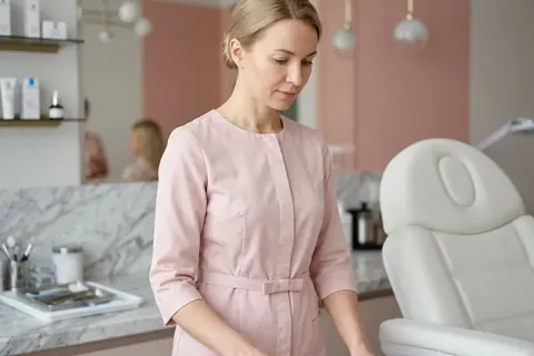 Эстетические клиники и премиум-салоны — пошив формы для салона красоты